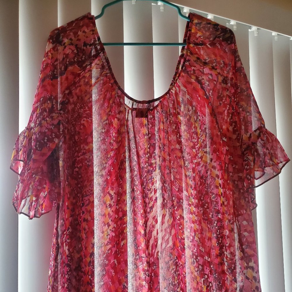 Women's Brightly Accent Short Sleeve Top